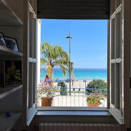 Apartment A Casa Di Vale, Relax In Front Of Mondello *